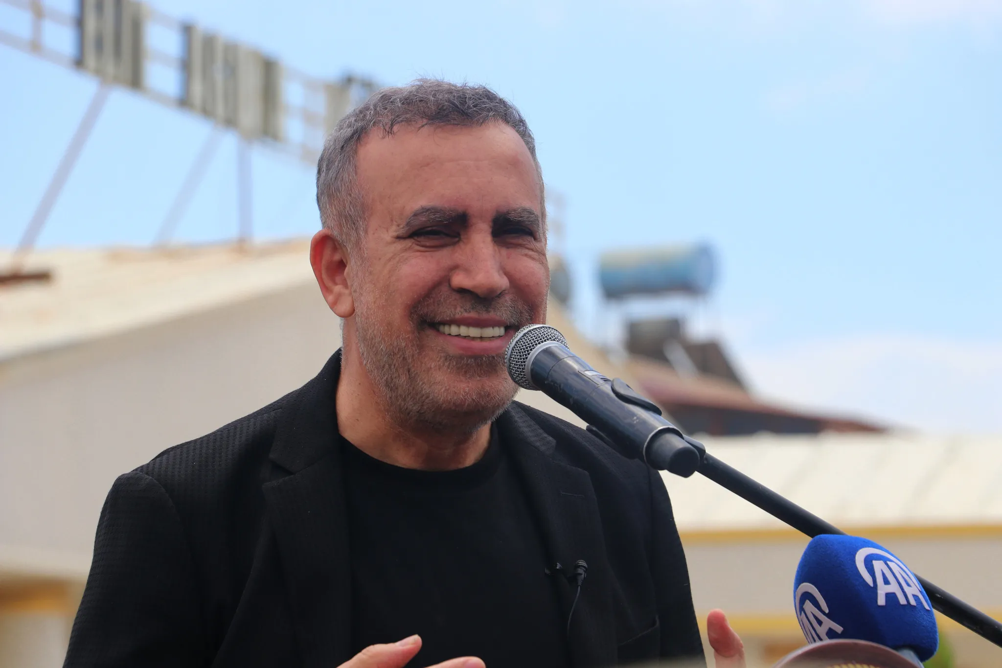 Haluk Levent ve küresel güçler iddiası: Deprem bağışlarıyla bahis skandalı büyüyor