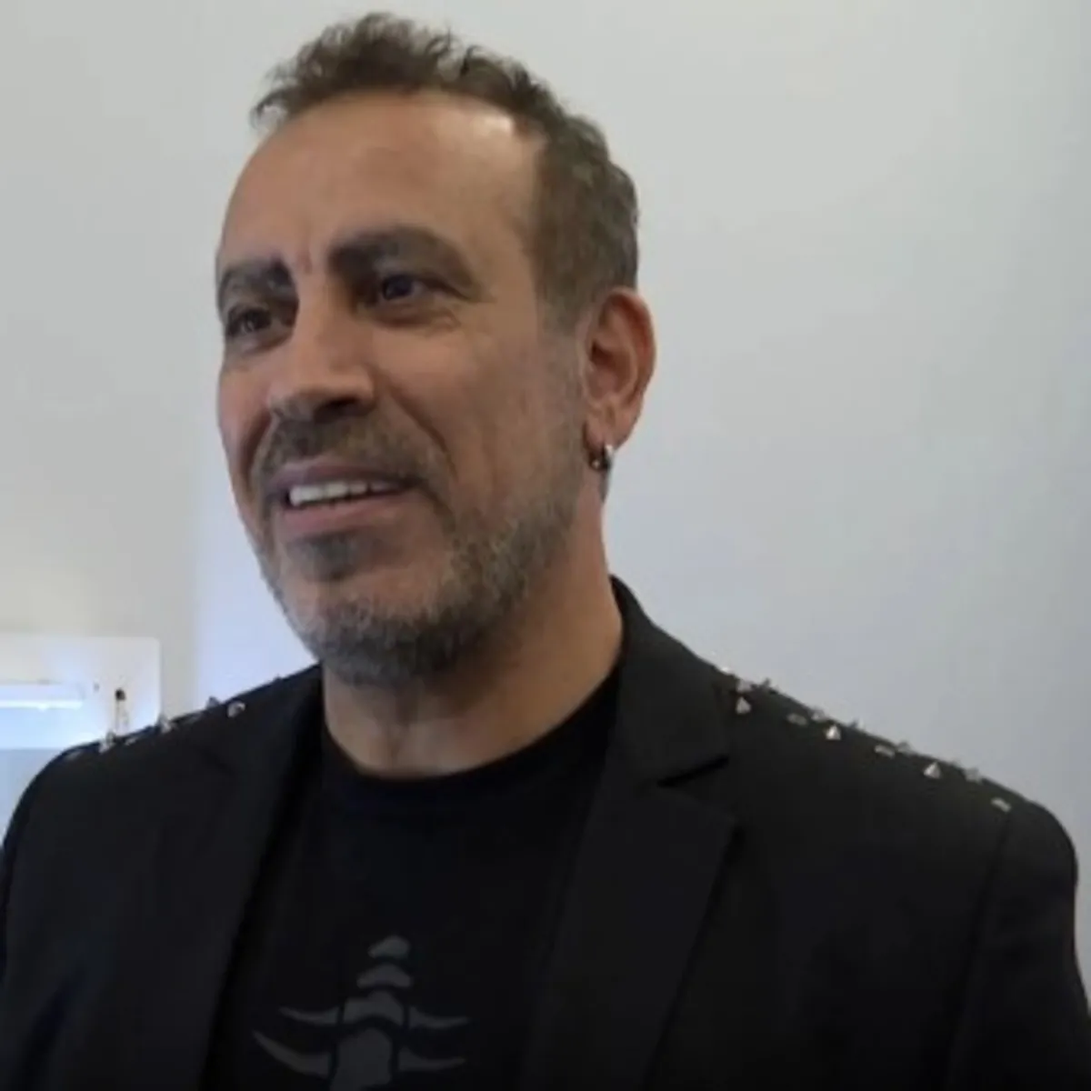 Haluk Levent hakkında gözaltı kararı: Ahbap Derneği soruşturması