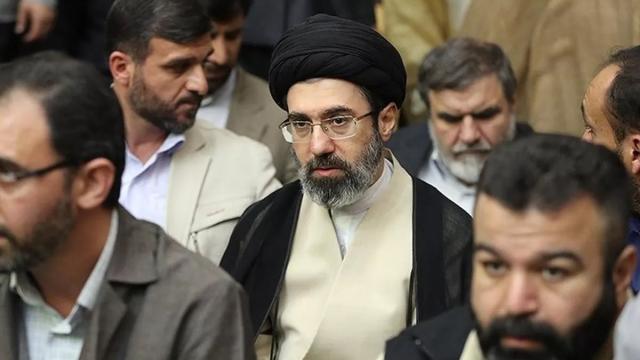 Hamaney: Siyonist rejimin nefesi sayılı, sallantıdaki yapı çökecek