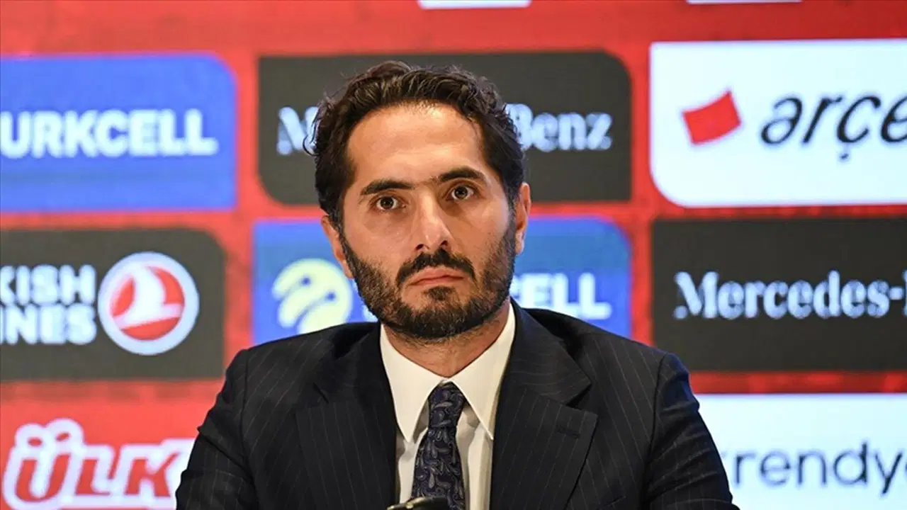 Hamit Altıntop'tan Fenerbahçe'ye ağır eleştiri: Bu toprakların futbol birikimine haksızlık