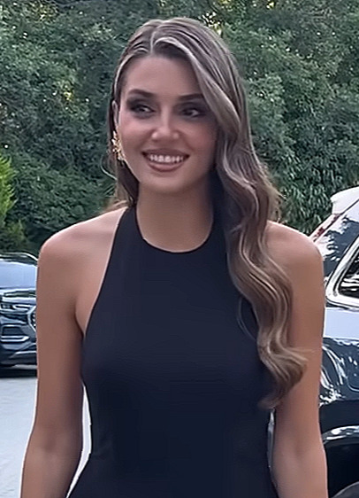 Hande Erçel nedir? Merak edilenler
