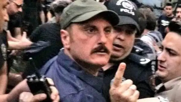 Tartışmalı İsim Hanifi Zengin 1. Sınıf Emniyet Müdürü Oldu