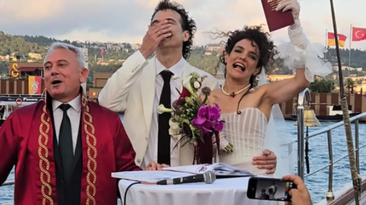 Hare Sürel ile Oğuz Erdin Evlendi: Kuruçeşme'de Sade Tören