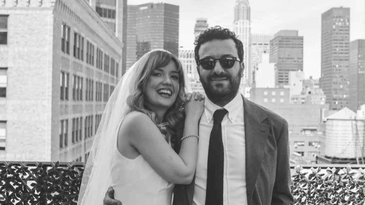 Hasan Can Kaya ve Duygu Karabaş New York Türkevi'nde evlendi