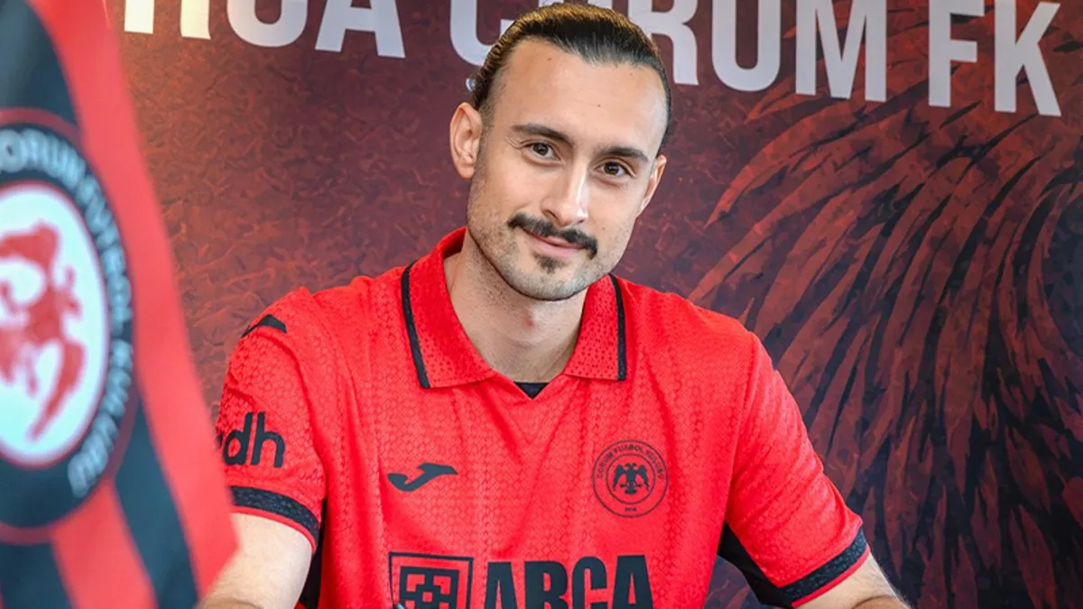 Hasan Emre Yeşilyurt, Çorum FK ile 2 Yıllık Sözleşme İmzaladı