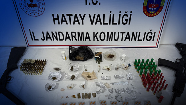 Hatay Dörtyol'da Uyuşturucu Operasyonu: 4 Gözaltı