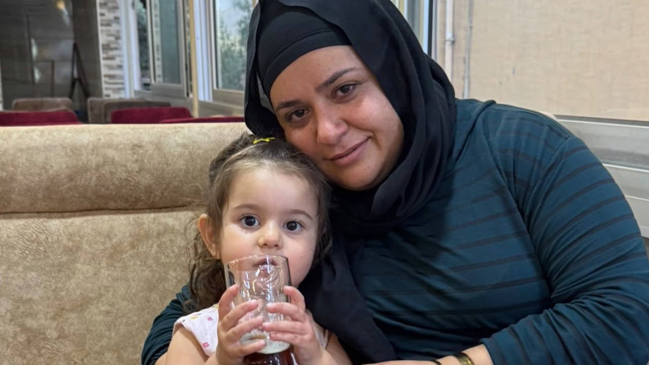 Hatay Reyhanlı'da Feci Kaza: Otomobil Anne ve Kızına Çarptı