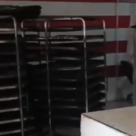 Hatay Samandağ'da Hijyen Kurallarına Uymayan Fırın Mühürlendi