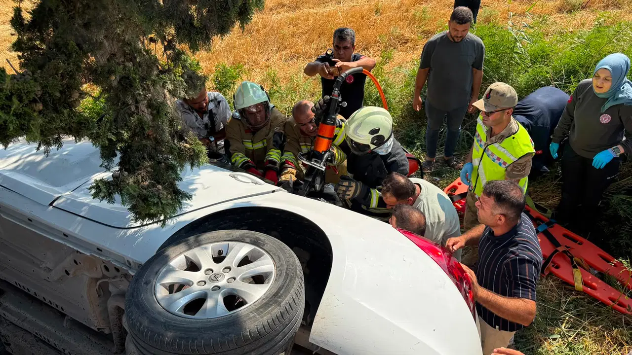 Hatay'da sünnet düğünü dönüşü kaza: 3'ü ağır 7 yaralı