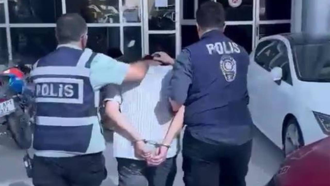 Hatay'da Pala Sallayan Şahıs Tutuklandı