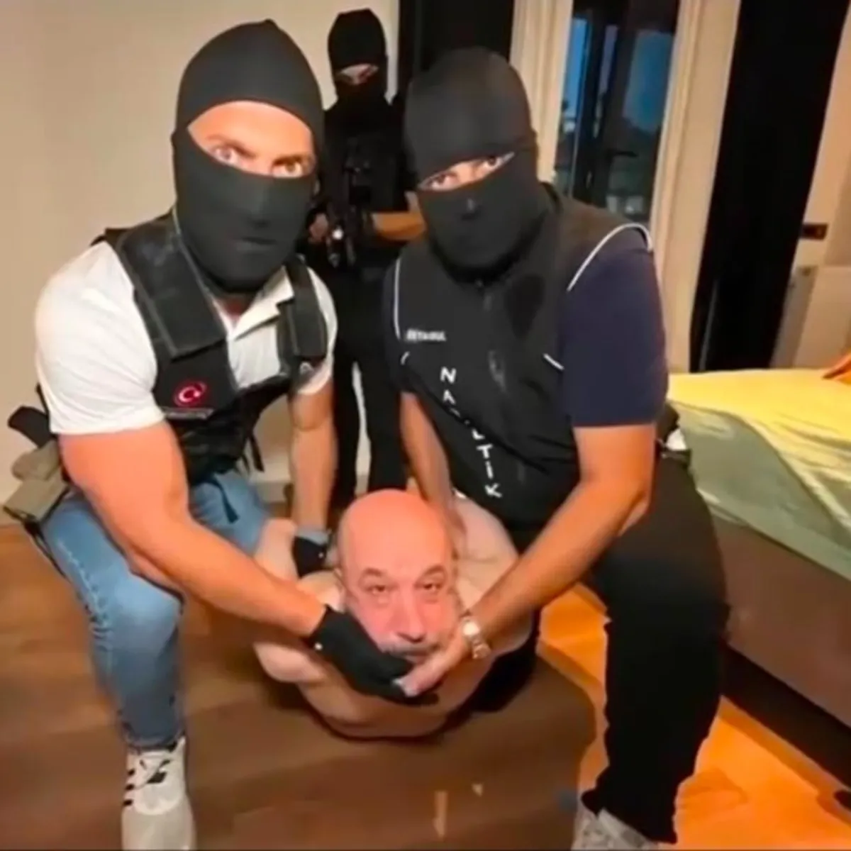 Hayalet Baron İslam Yakut'un Firarı: Üniversite Kaydı Bahanesiyle Cezaevinden Çıktı