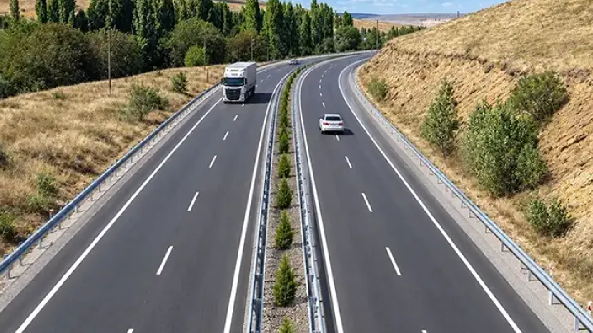 Haymana-Polatlı Yolunda Bölünmüş Yol Projesi İçin İlk Adım