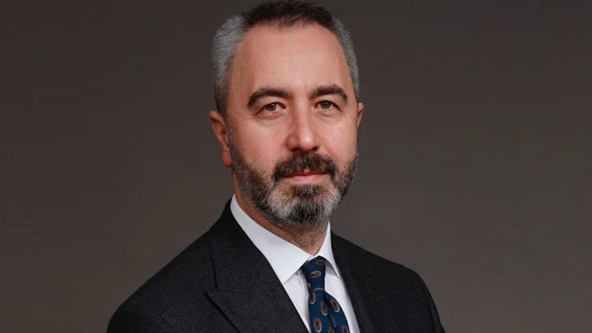 Hazine ve Maliye Bakan Yardımcısı Bekir Bayrakdar kimdir