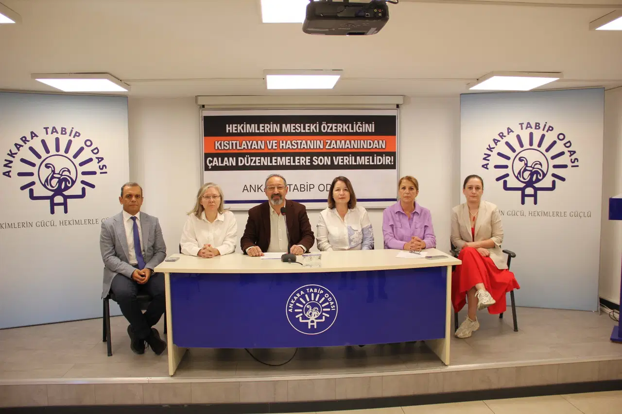 Hekimlerin REDES ve MEDULA isyanı: Mesleki özerkliğimizi kısıtlıyor