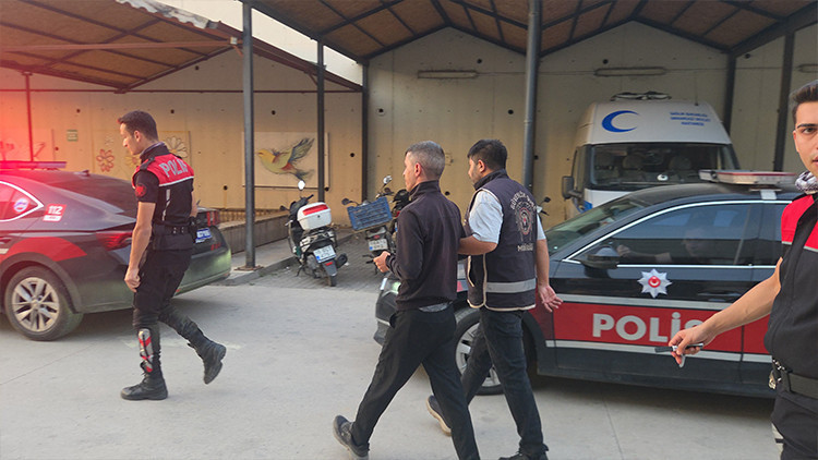 Helikopter destekli narko operasyonunda 52 gözaltı