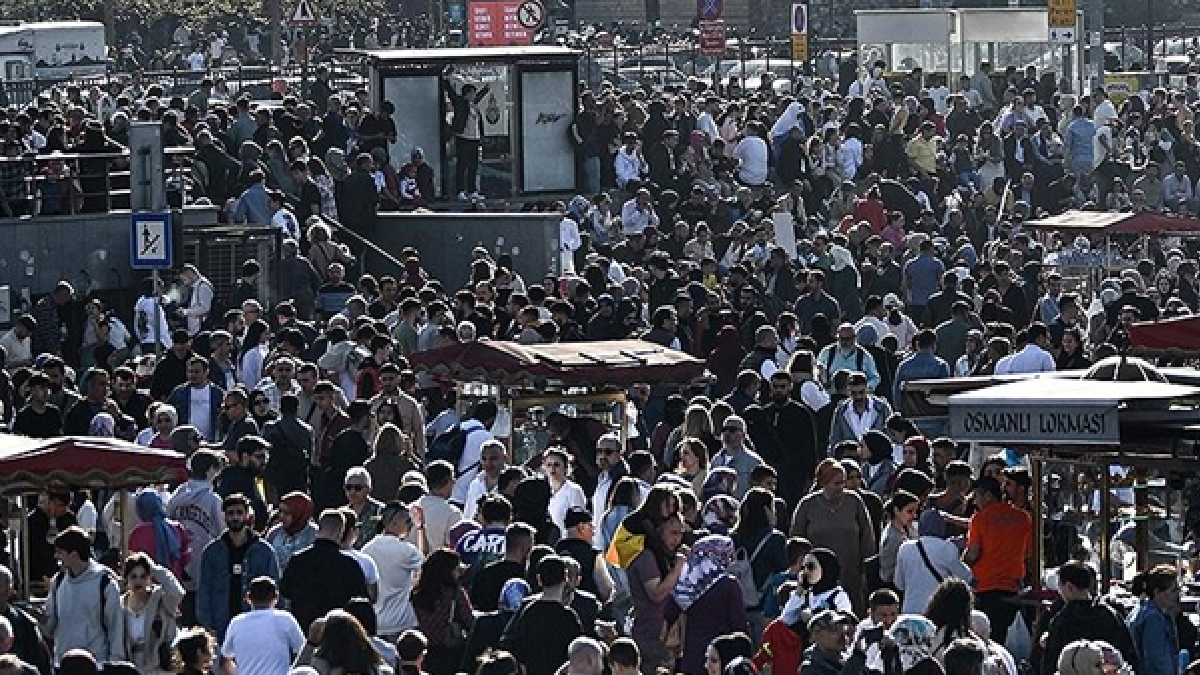 Herkes memleketine dönse en kalabalık il hangisi olur? İşte şaşırtan sonuç
