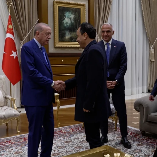 Hind Rajab'ın Ailesi Külliye'de Erdoğan'la Buluştu