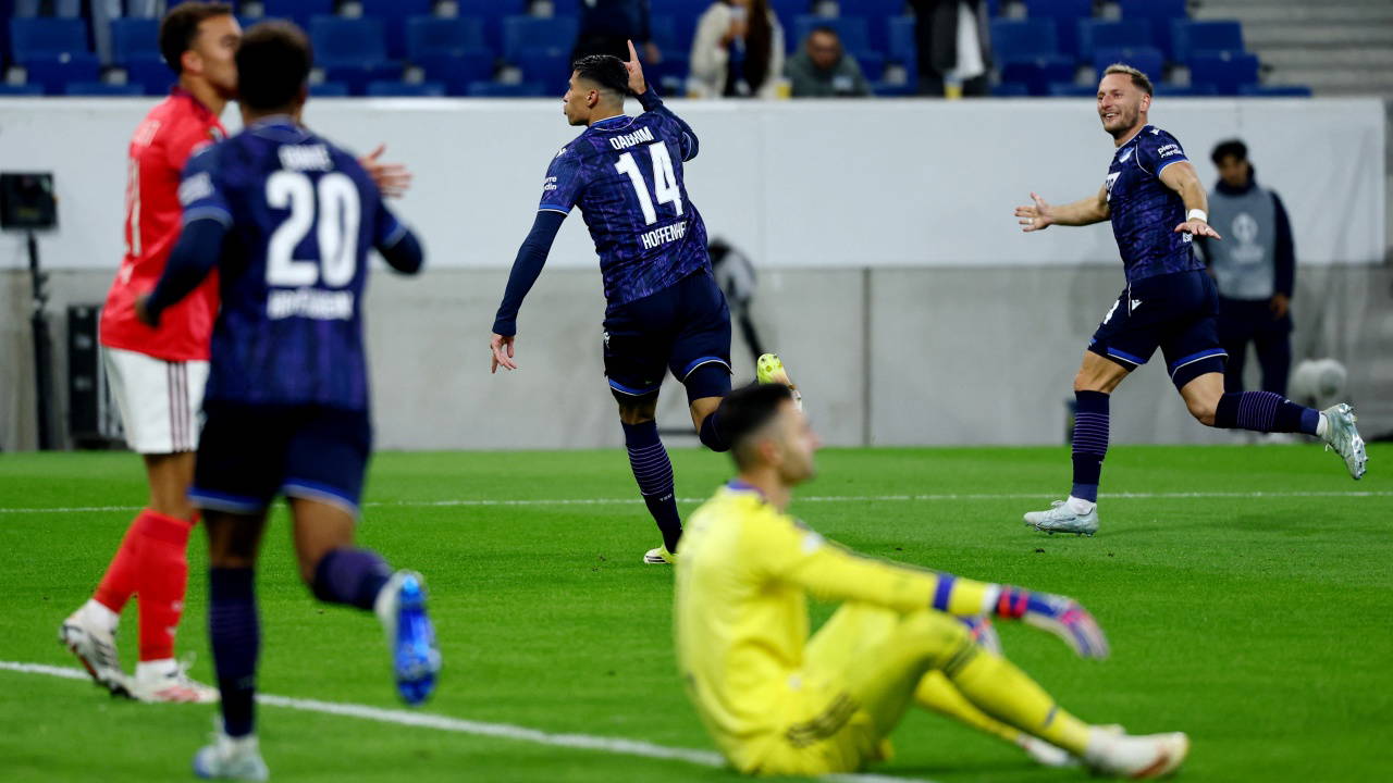 Hoffenheim Lyon'u 3-0 Yıktı: Avrupa'da İlk Galibiyet