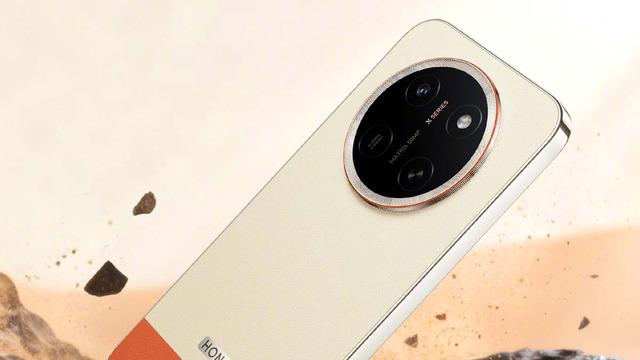 HONOR X80 Pro Max, Dünyanın İlk 10.000 Nit Parlaklığa Sahip Telefonu Olarak Geliyor