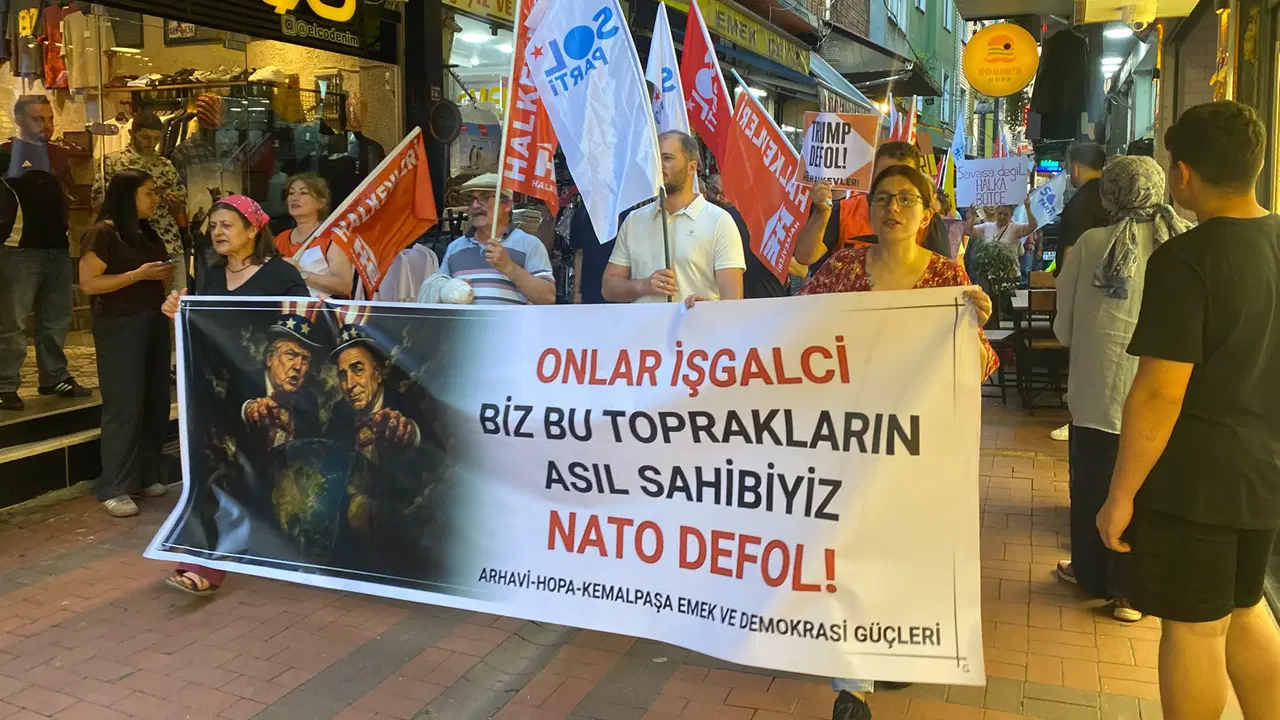 Hopa’da NATO Zirvesi’ne protesto: 'Bu memleket bizim, NATO defol