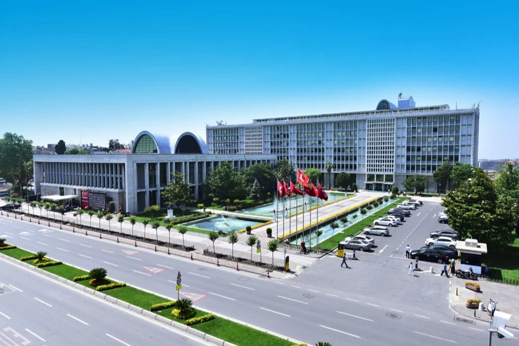 HSK Kararnamesi ile İstanbul 40. Ağır Ceza Mahkemesi Kapatıldı, İBB Davasında Adres Değişti