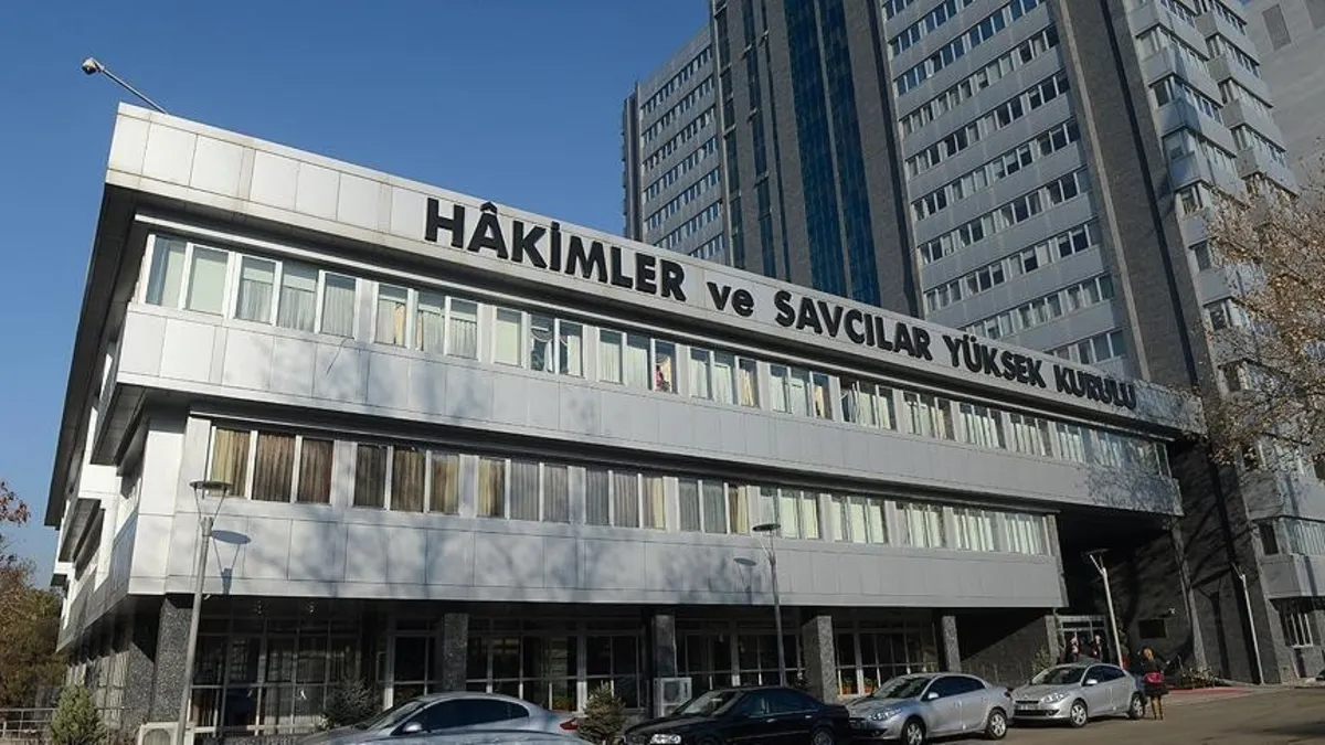 HSK'dan Yeni Atama: 14 Hakim ve Savcı Adayının Görev Yerleri Resmi Gazete'de