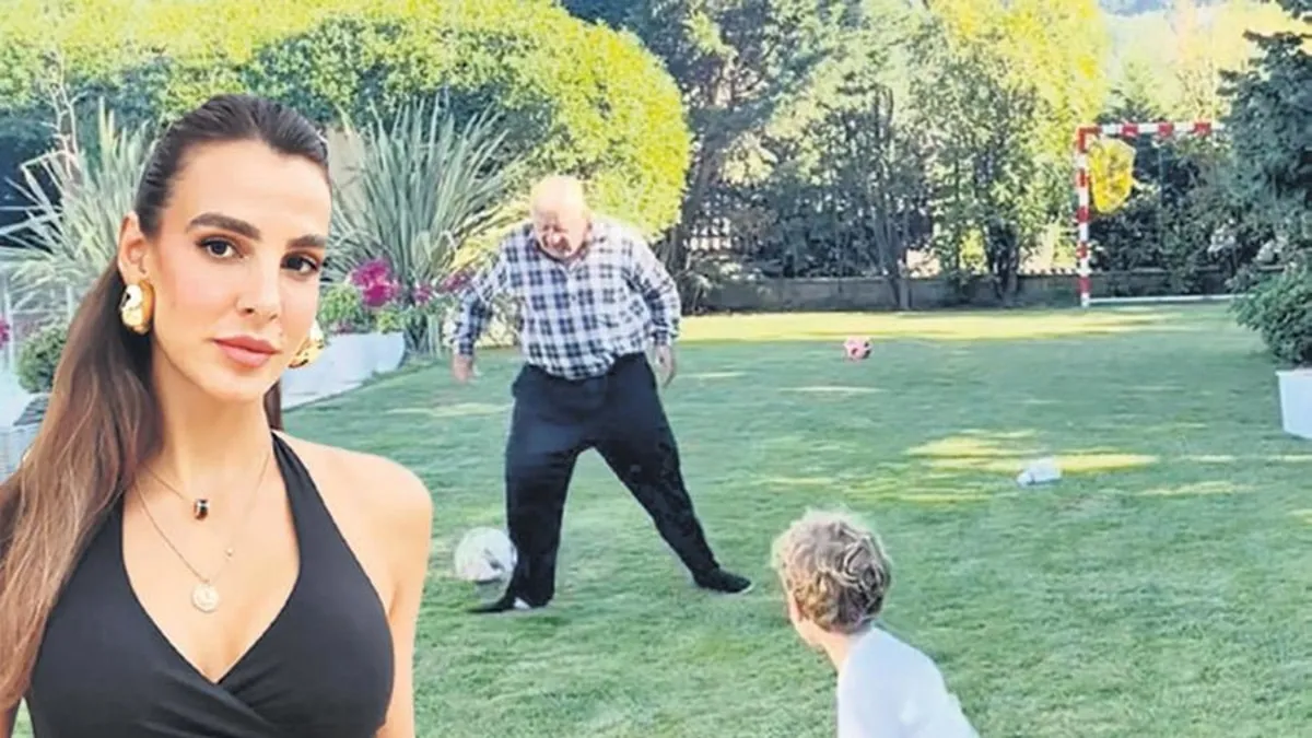 Hülya Koçyiğit'in Torunuyla Futbol Maçı