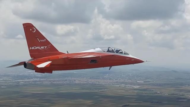 HÜRJET'in Yapısal Parçalarının %70'ini TOMTAŞ Üretecek