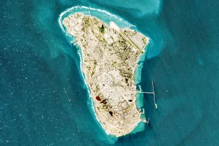 Hürmüz kitlendi, Trump gözünü Hark Adası'na dikti: Stratejik ada neden önemli