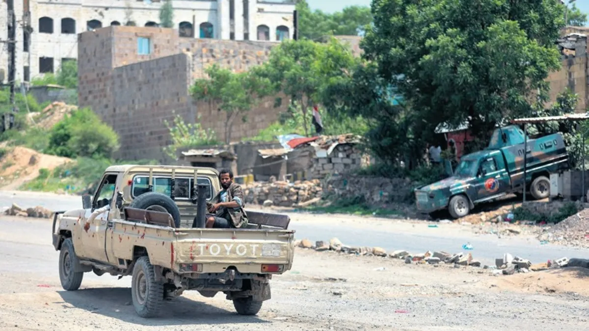 Husilere ağır darbe: Yemen hükümeti toprak geri alıyor