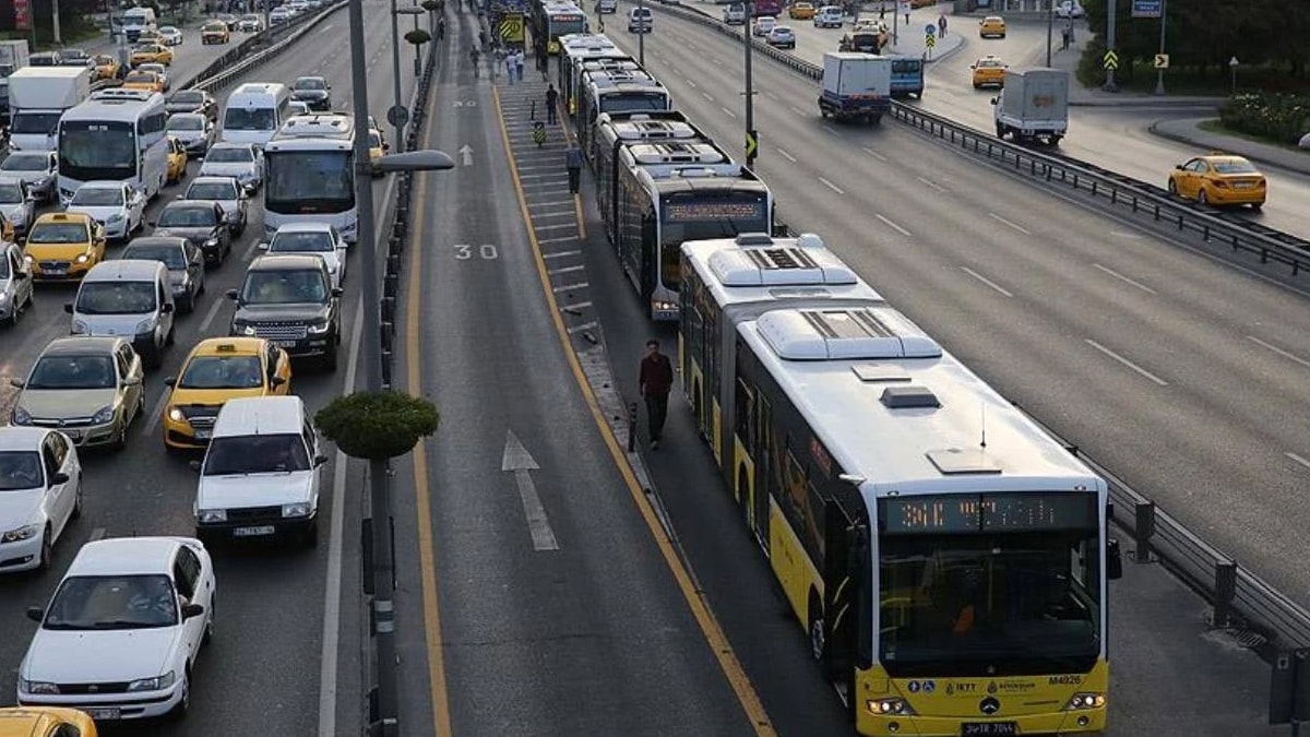 İBB'den ALES öğrencilerine müjde: Pazar günü toplu ulaşım ücretsiz