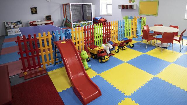 İBB kreş ücretlerine yüzde 60 zam: 5 bin liradan 8 bin liraya