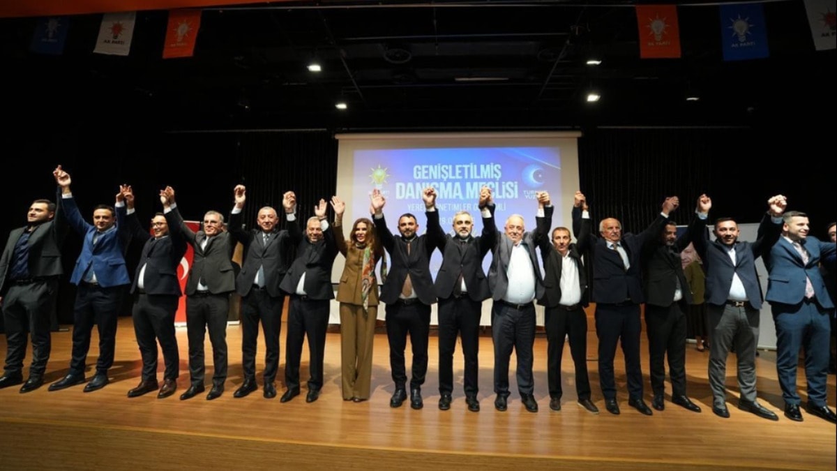 İBB'de fark 12'ye düştü: İmamoğlu'nun mahkumiyeti ve seçim senaryosu
