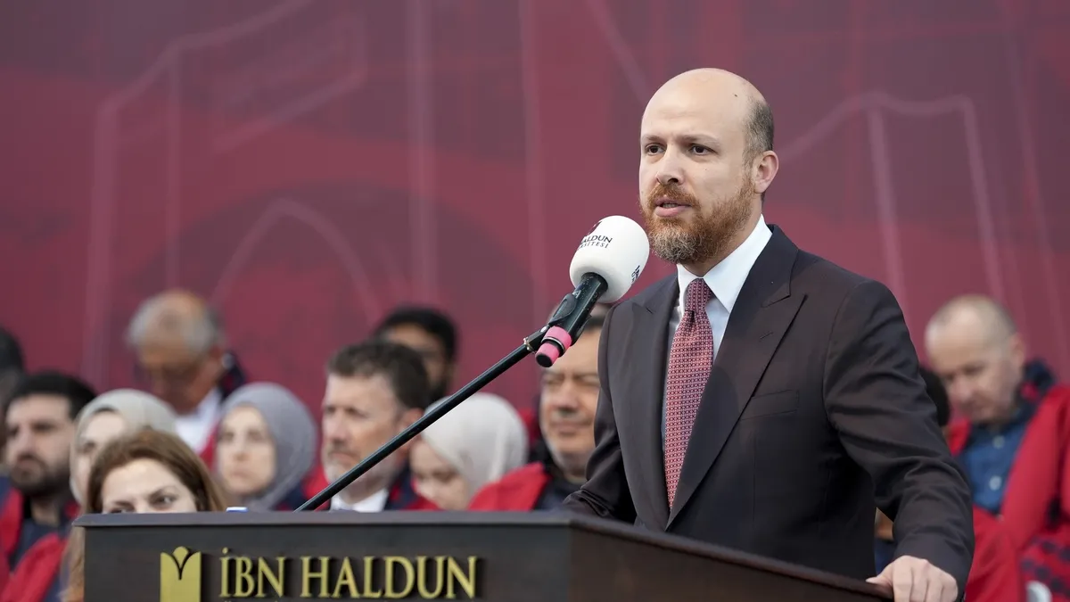 İbn Haldun Üniversitesi mezuniyet töreninde Başkan Erdoğan'dan Türkiye Yüzyılı vurgusu