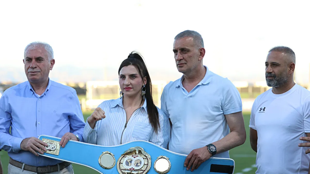 İbrahim Hacıosmanoğlu'ndan Dünya Kupası açıklaması: Adım adım gitmek lazım