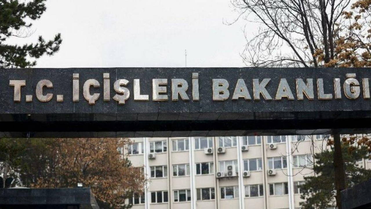 İçişleri: 29 Kırmızı Bültenli 76 Suçlu Türkiye'ye İade Edildi