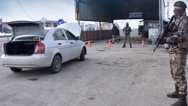 İçişleri Bakanı: 2 bin 763 kontrol noktası kaldırıldı
