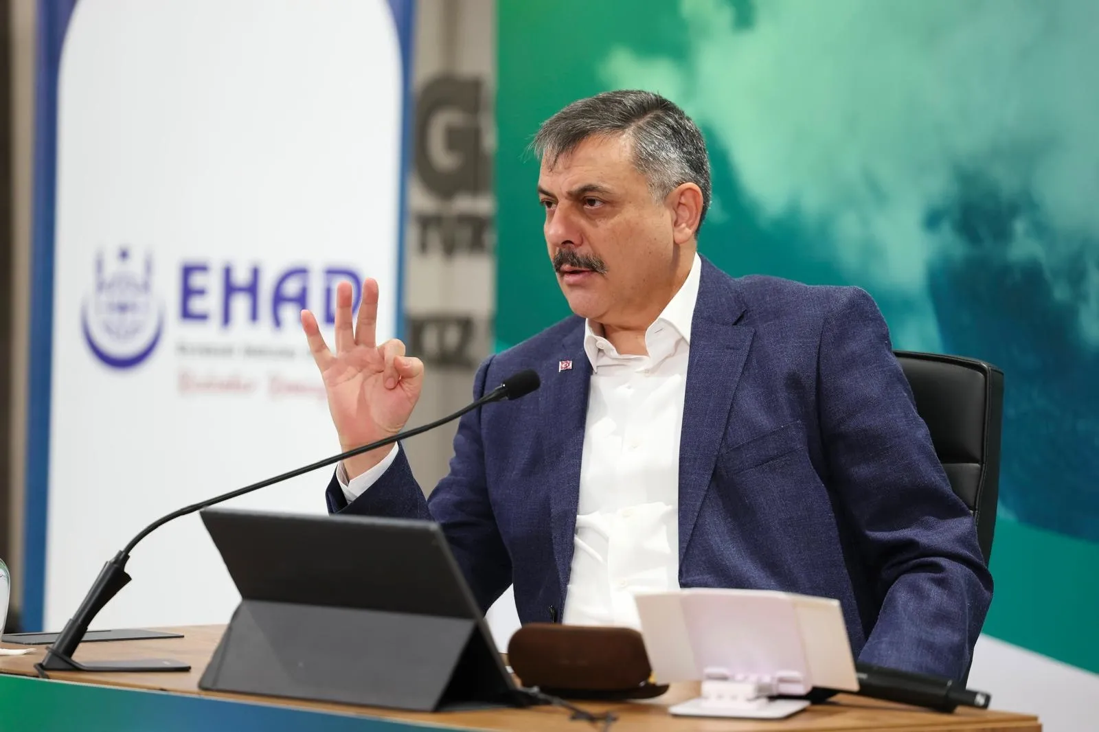İçişleri Bakanı Çiftçi Hafızlara Emanete Sahip Çıkma Çağrısı Yaptı