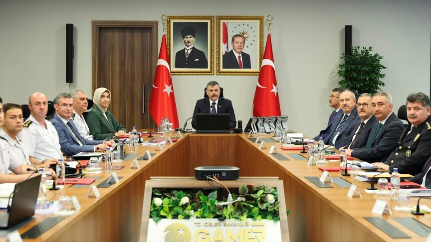 İçişleri Bakanı Çiftçi'den Siber Güvenlik Hamlesi: Kritik Toplantı