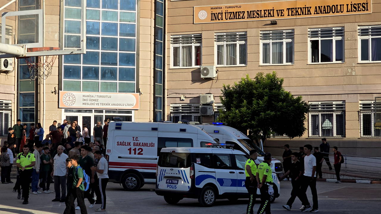 İçişleri Bakanlığı, Manisa'daki okul saldırısı için 4 müfettiş görevlendirdi