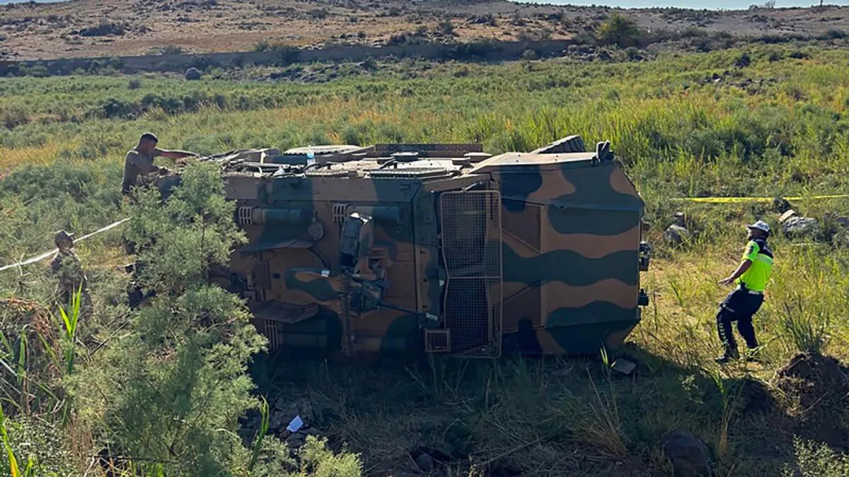 Iğdır'da askeri araç devrildi: 1 şehit, 2 yaralı