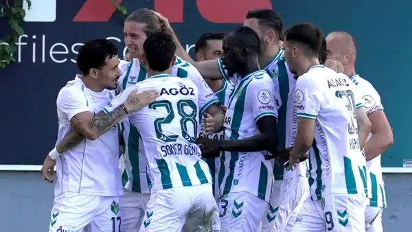 Iğdır FK, İstanbulspor'u 90+8'de Devirdi: Maçın Son Anları Nefesleri Kesti