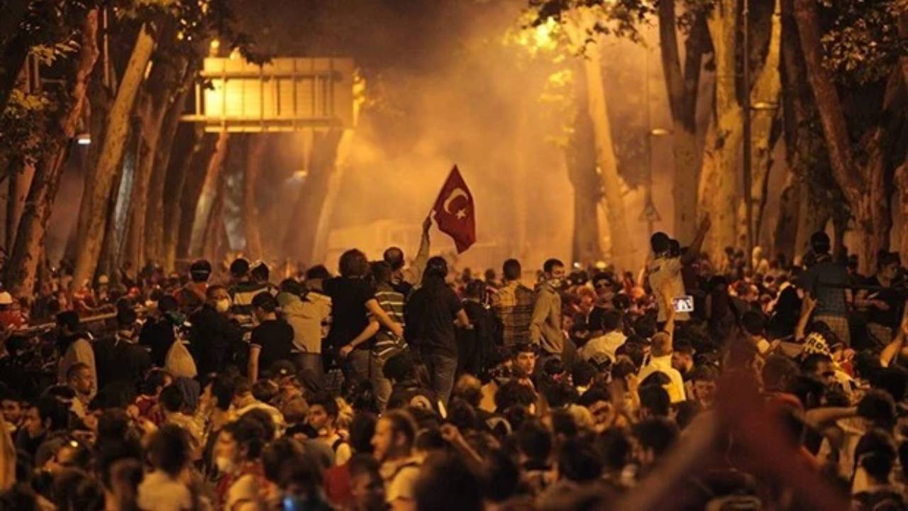 İHD: Gezi Bir Suç Değil, Tarihsel Hafızadır