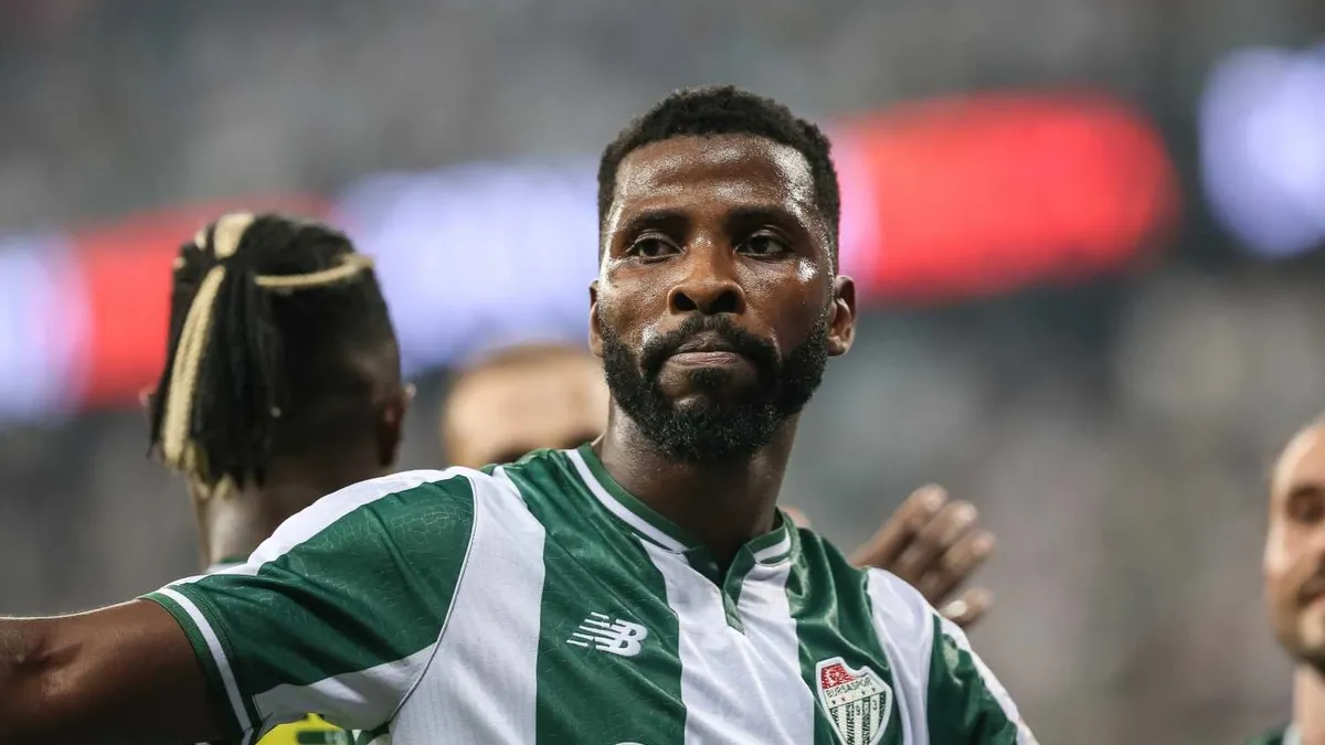 Iheanacho'dan Tarihi Gol Serisi: Metin Oktay ve Saffet Sancaklı'yı Geride Bıraktı