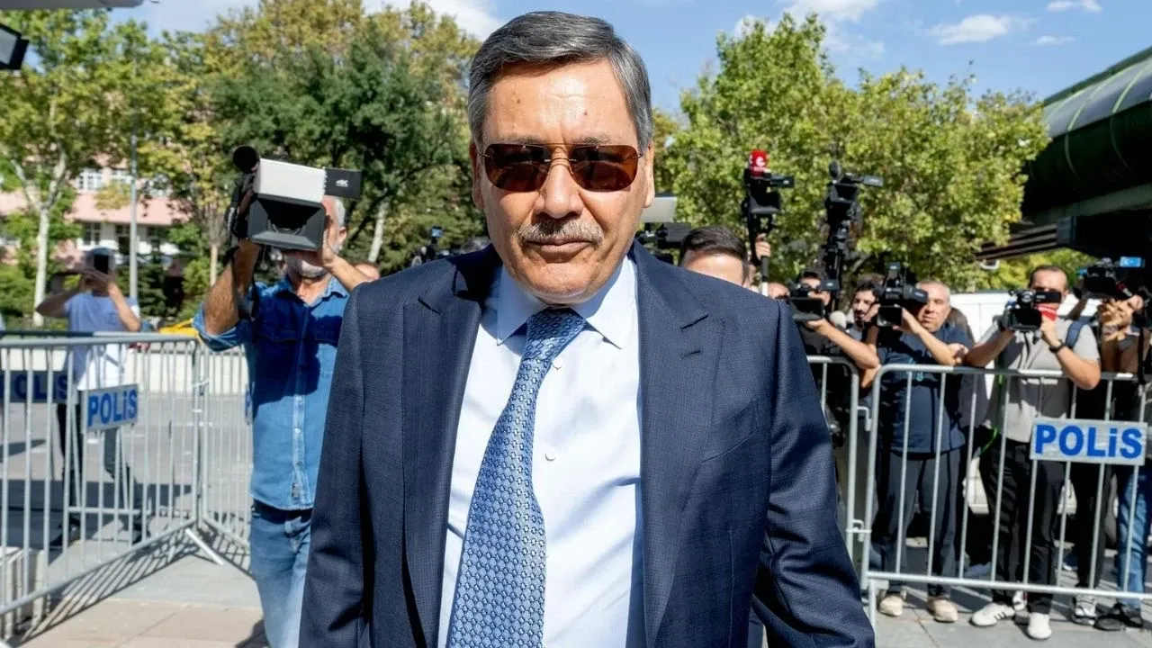 İktidar, Gökçeklerin Elinden 5 Milyar Doları Geri Alacak