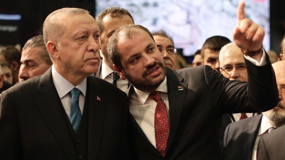 İktidara yakın şirkete 'yanlışlıkla' kayyum ataması