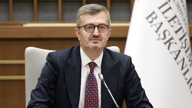 İletişim Başkanı Duran: FETÖ iltisaklı 2 bin 702 hesaba erişim engeli