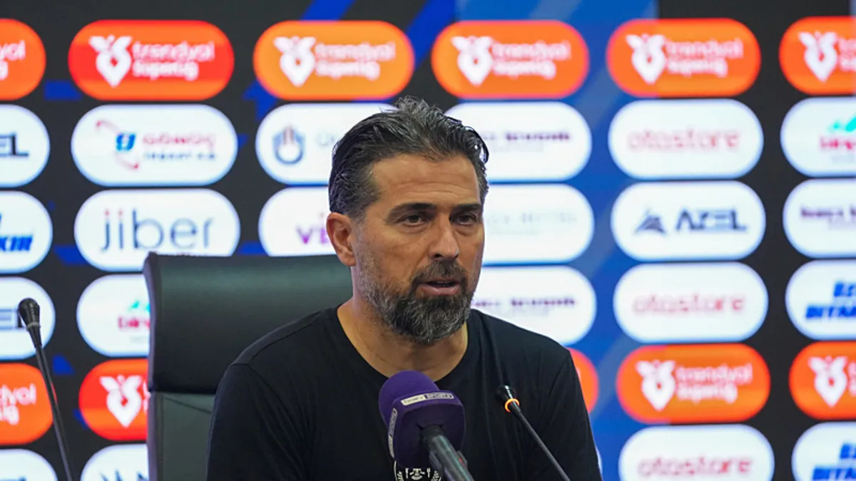 İlhan Palut: Kötü Gol Yedik, Konyaspor Sahadan Puansız Ayrıldı