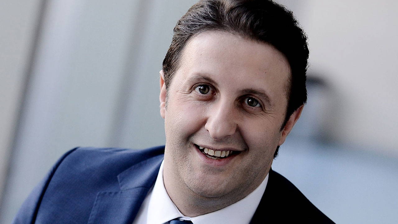 İlker Ayrık Gösterilerini İptal Etti: Kazanın Ardından Takipçilerinden Özür Diledi