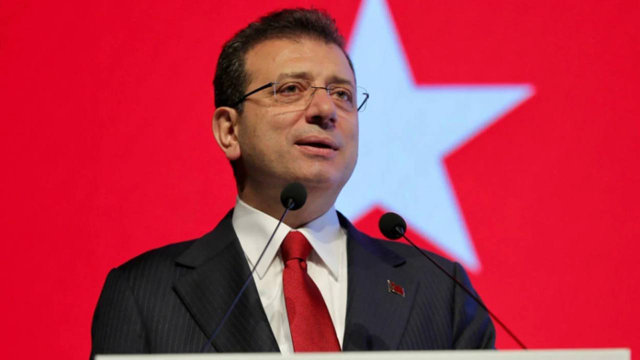 İmamoğlu'ndan Gazetecilere Destek Çağrısı: 'Halkın Haber Alma Hakkı Gasp Ediliyor